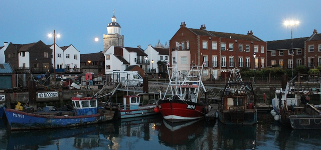 Portsmouth Cathedral at Night