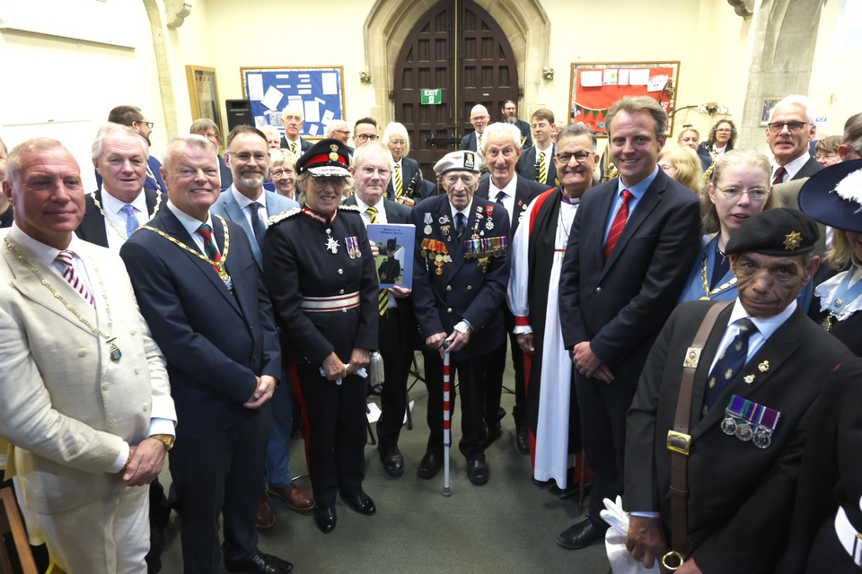 Veteran Alec Penstone with dignitaries at Christ Church, Sandown (photo: Michael Dunkason)