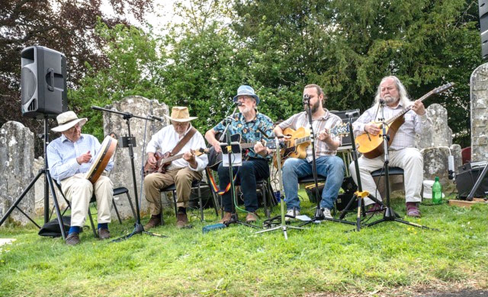 Local folk bands entertained the crowds during the afternoon
