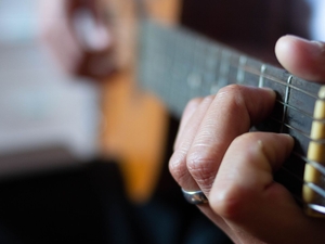 Worship Evening with Phil Knox